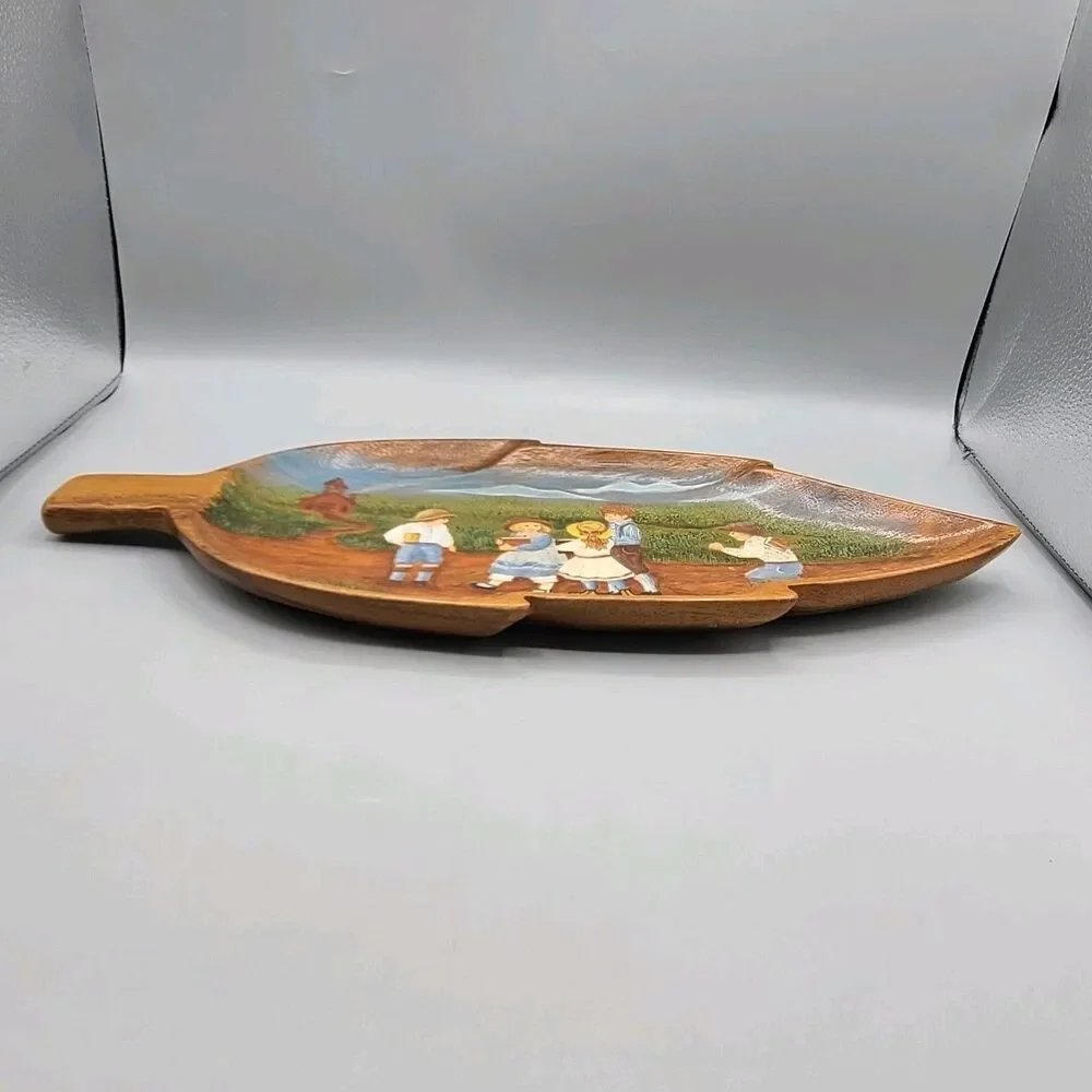 Monkey Pod Wood Hand Painted Country Leaf Platter Philippines Signed Cher 16